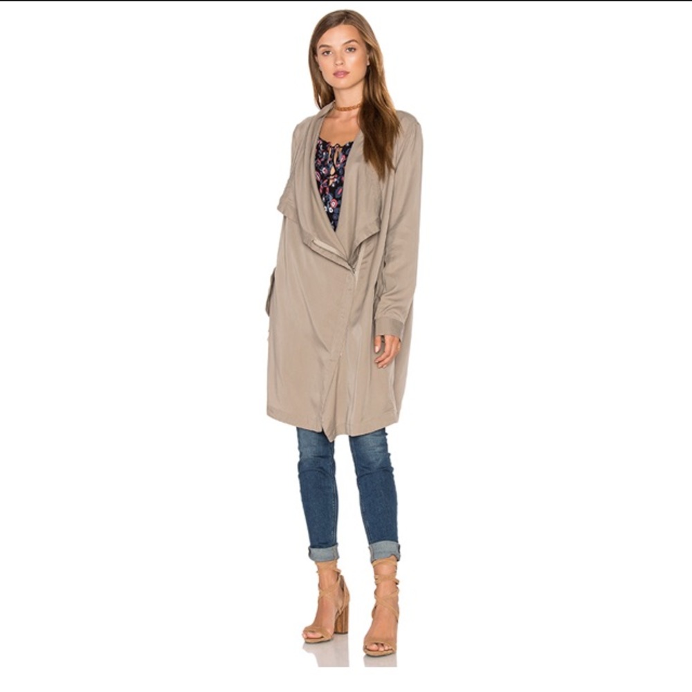 BB Dakota duster, trench jacket